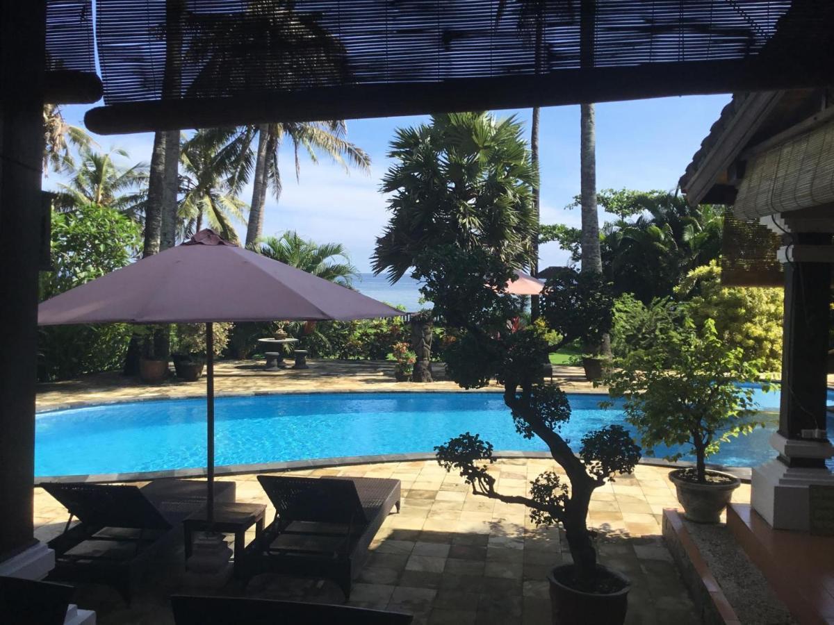 Bali North Beach B&B Tianyar Esterno foto