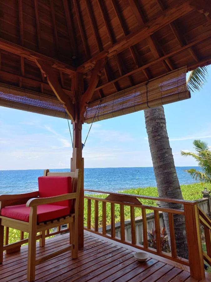 Bali North Beach B&B Tianyar Esterno foto